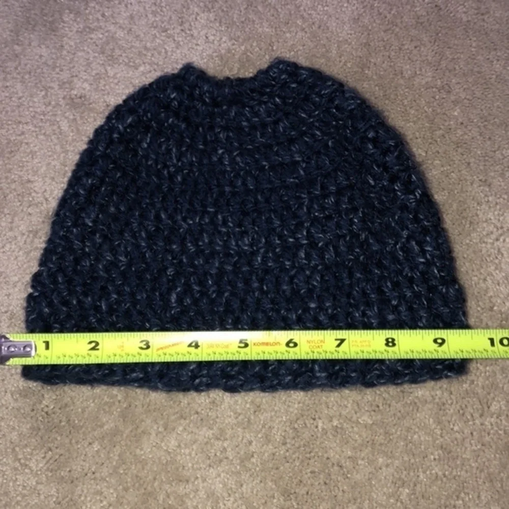 Knitted Knit Ponytail Hole Winter Beanie‎ Hat Blue